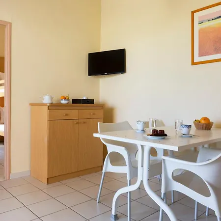 Sowell Family Cap D'Agde Hotel Exterior photo